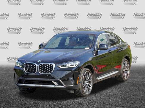 Used 2023 BMW X4 xDrive30i w/ Parking Assistance Package AWD/4WD image 5