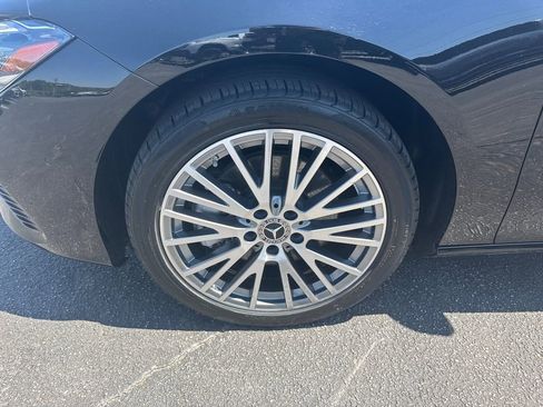 Used 2025 Mercedes-Benz CLA 250 image 12