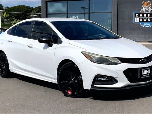 Used 2018 Chevrolet Cruze LT w/ Redline Edition image 29