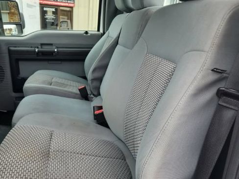 Used 2016 Ford F250 XL w/ Power Equipment Group RWD image 16