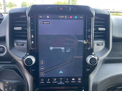 Used 2025 RAM 3500 Tradesman AWD/4WD image 23