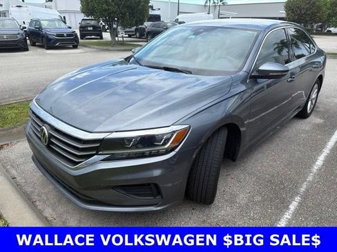 Used 2020 Volkswagen Passat 2.0T SE FWD image 1