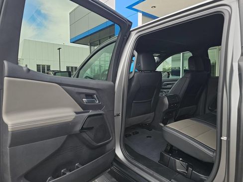 Used 2026 Chevrolet Silverado EV Trail Boss AWD/4WD image 19