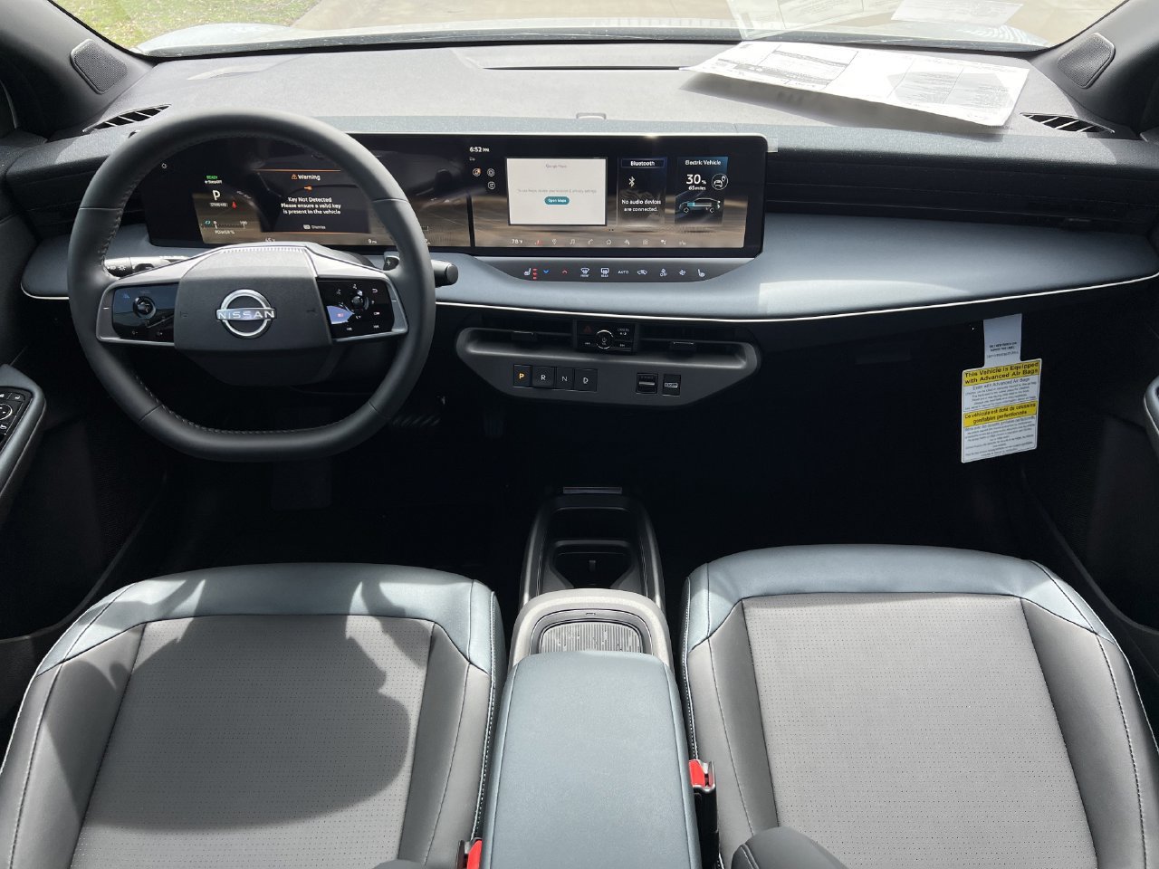 New 2026 Nissan Leaf Platinum+ w/ Floor Mat Package (SV+) FWD image 7