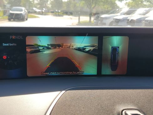 New 2026 Lincoln Nautilus Premier w/ Equipment Group 102A AWD/4WD image 22