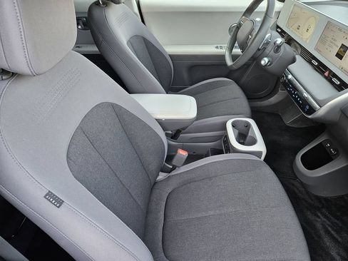 Used 2024 Hyundai Ioniq 5 SEL RWD image 10