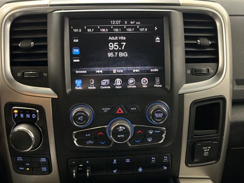 Used 2015 RAM 1500 Big Horn AWD/4WD image 12