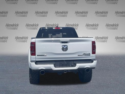 Used 2023 RAM 1500 Big Horn AWD/4WD image 8