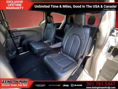 New 2026 Chrysler Voyager LX FWD image 10