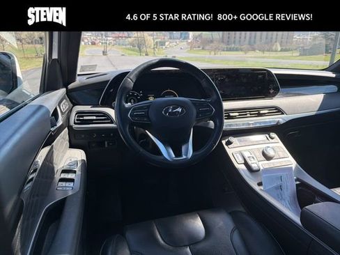 Used 2022 Hyundai Palisade Calligraphy image 17