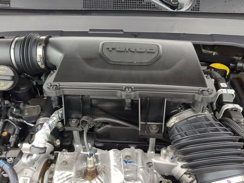 New 2026 Jeep Compass Latitude image 10