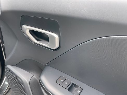 New 2026 Kia K4 FWD image 30