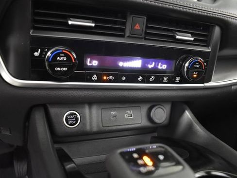 Certified 2023 Nissan Rogue SV w/ SV Premium B Package image 18