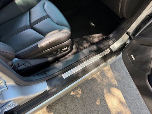 Used 2017 Chevrolet SS RWD image 59