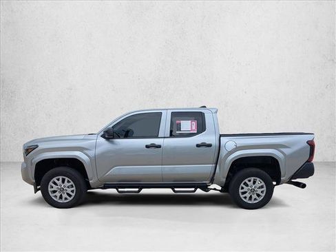 Used 2025 Toyota Tacoma SR RWD image 8