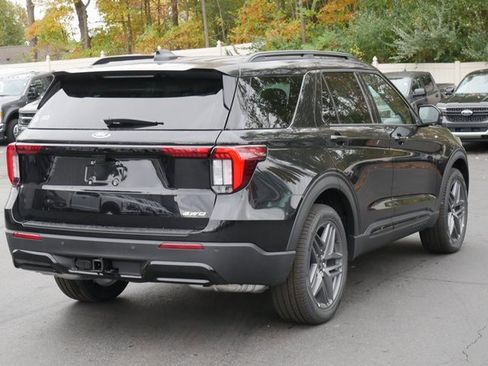 New 2026 Ford Explorer ST-Line w/ ST-Line Street Pack image 13