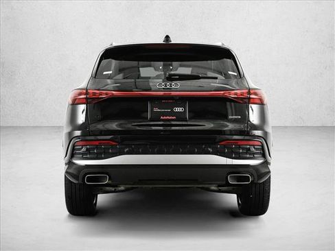 Certified 2025 Audi Q5 Premium w/ Convenience Package AWD/4WD image 7