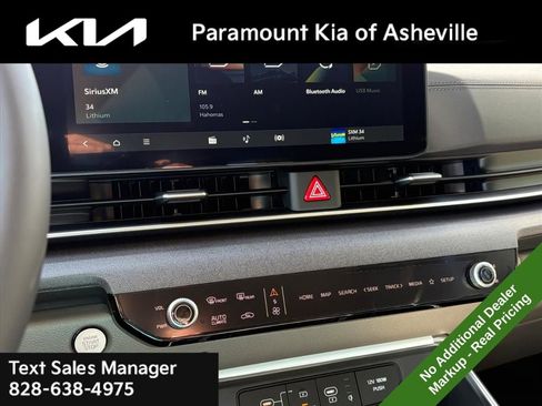 New 2026 Kia Carnival EX image 11