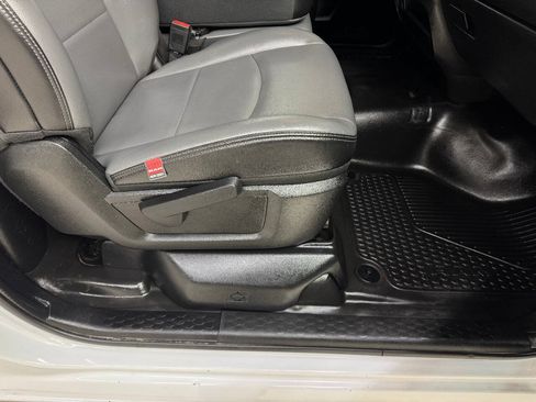 Used 2022 RAM 2500 Tradesman RWD image 26