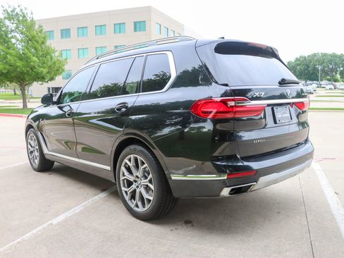 Used 2019 BMW X7 xDrive40i w/ Premium Package AWD/4WD image 5