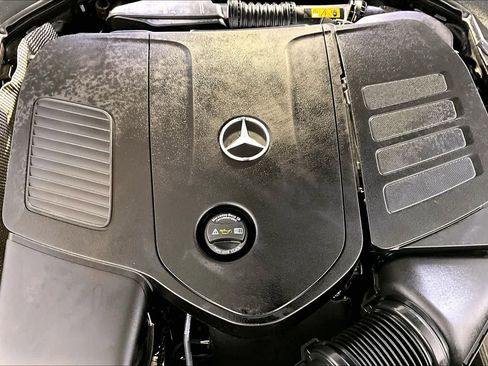 Certified 2023 Mercedes-Benz C 300 4MATIC Sedan image 32