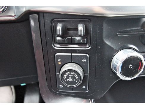 Used 2023 Ford F150 Lariat AWD/4WD image 27