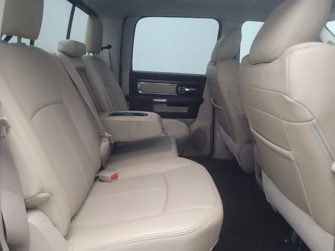 Used 2018 RAM 1500 Laramie RWD image 19