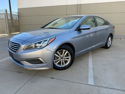 Used 2017 Hyundai Sonata SE