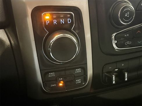 Used 2017 RAM 1500 Big Horn image 18