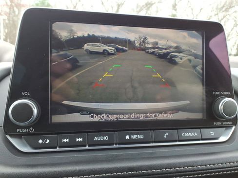 Certified 2023 Nissan Rogue SV AWD/4WD image 15