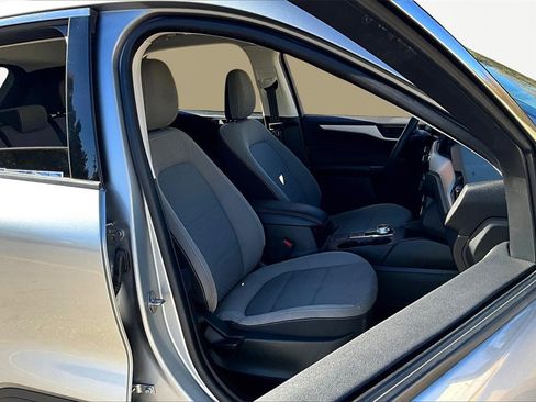 Used 2022 Ford Escape SE image 7