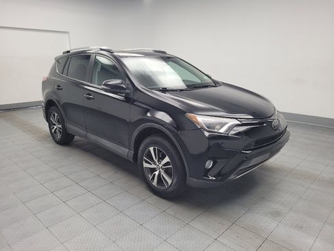 Used 2018 Toyota RAV4 XLE w/ Plus Extra Value Package AWD/4WD image 13