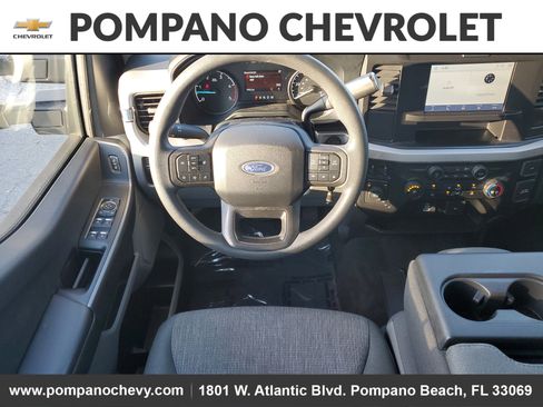 Used 2025 Ford F250 XLT image 11