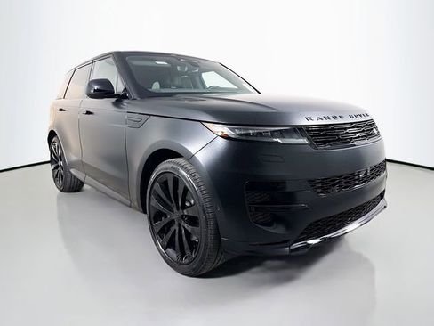 New 2026 Land Rover Range Rover Sport Dynamic SE AWD/4WD image 3