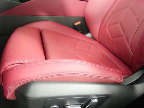 New 2026 BMW 530i xDrive image 10