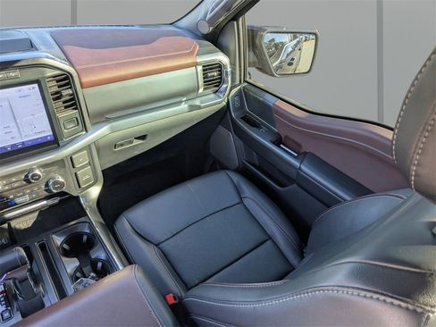 Used 2022 Ford F150 Lariat w/ Equipment Group 502A High image 16