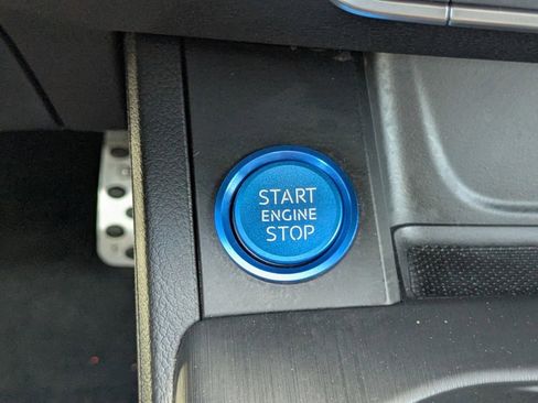 Used 2017 Audi A4 2.0T Premium w/ Convenience Package image 29