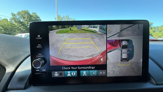 Used 2023 Honda Pilot TrailSport image 32