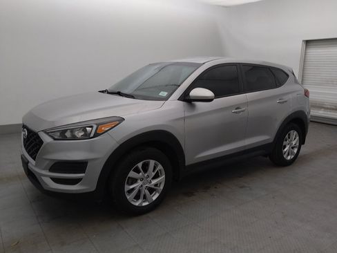Used 2020 Hyundai Tucson SE image 2