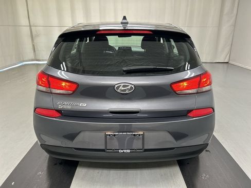 Used 2018 Hyundai Elantra GT FWD image 20