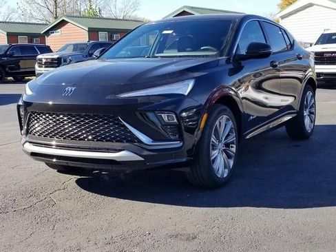 New 2026 Buick Envista Avenir image 3