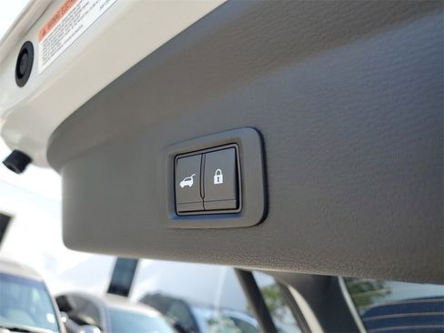 New 2026 Mitsubishi Outlander Trail Edition image 11