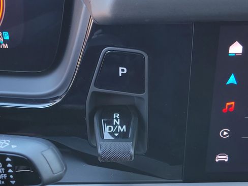 Used 2024 Porsche Cayenne S image 27