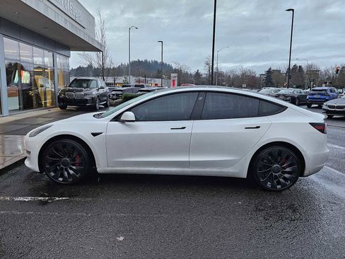 Used 2023 Tesla Model 3 Performance image 6