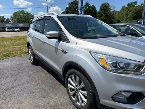 Used 2017 Ford Escape Titanium AWD/4WD image 8