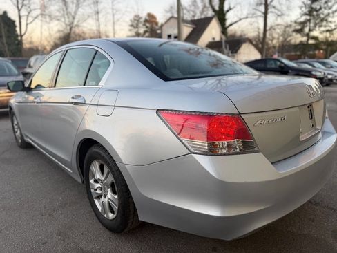 Used 2009 Honda Accord LX-P image 5