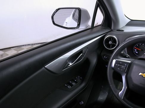 Used 2024 Chevrolet Blazer LT w/ Convenience Package FWD image 26