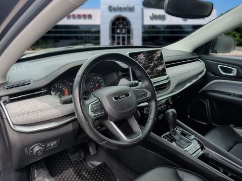Used 2022 Jeep Compass Latitude w/ Convenience Group AWD/4WD image 13