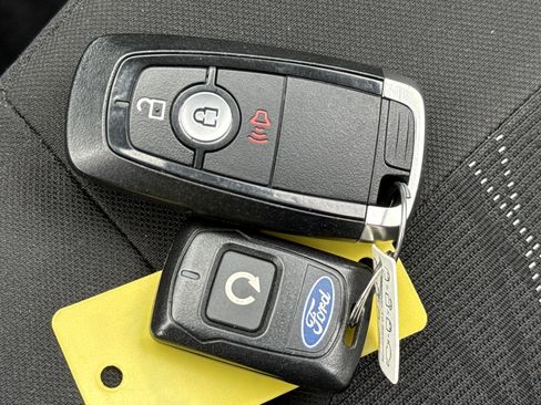 Used 2020 Ford EcoSport SE w/ SE Convenience Package AWD/4WD image 29