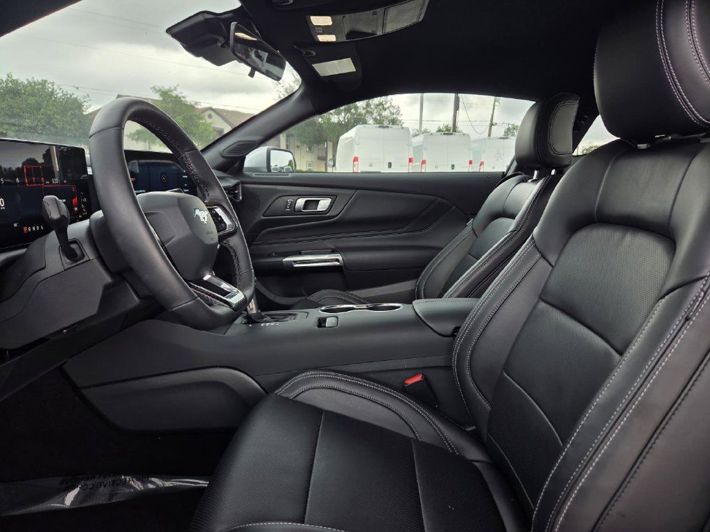 Used 2026 Ford Mustang Premium RWD image 12